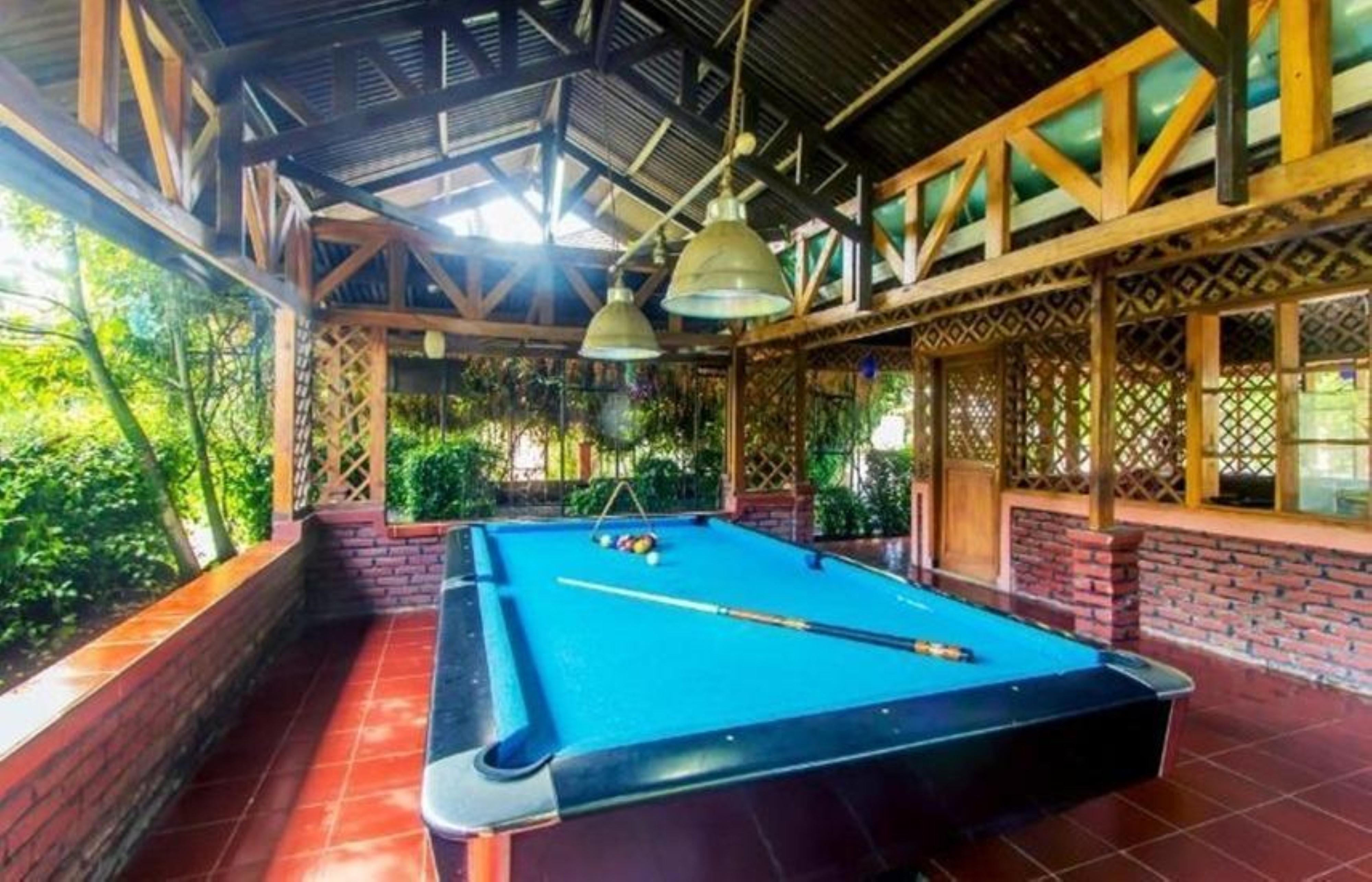 Narima Resort Hotel Lembang Exteriör bild