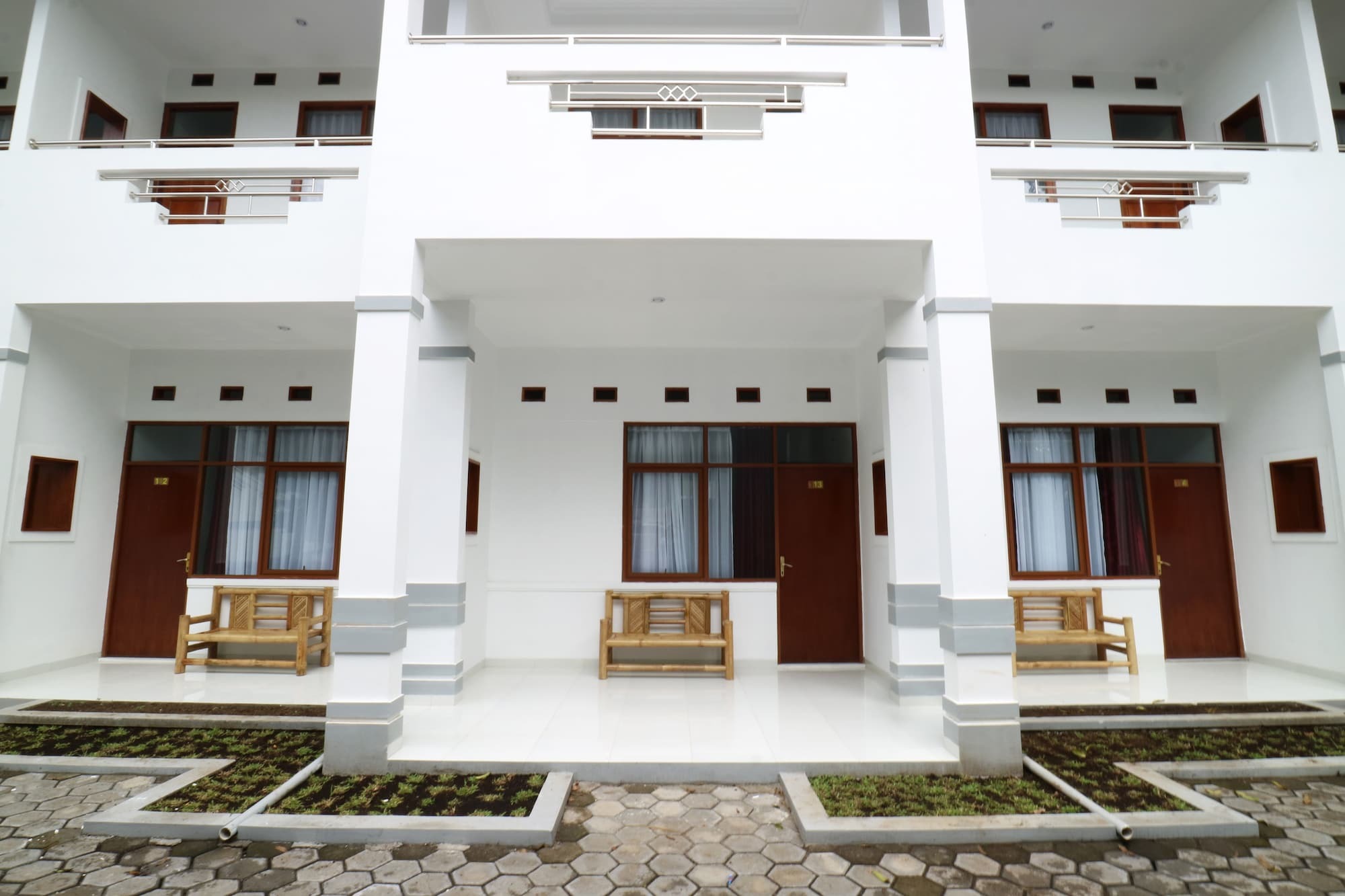 Narima Resort Hotel Lembang Exteriör bild